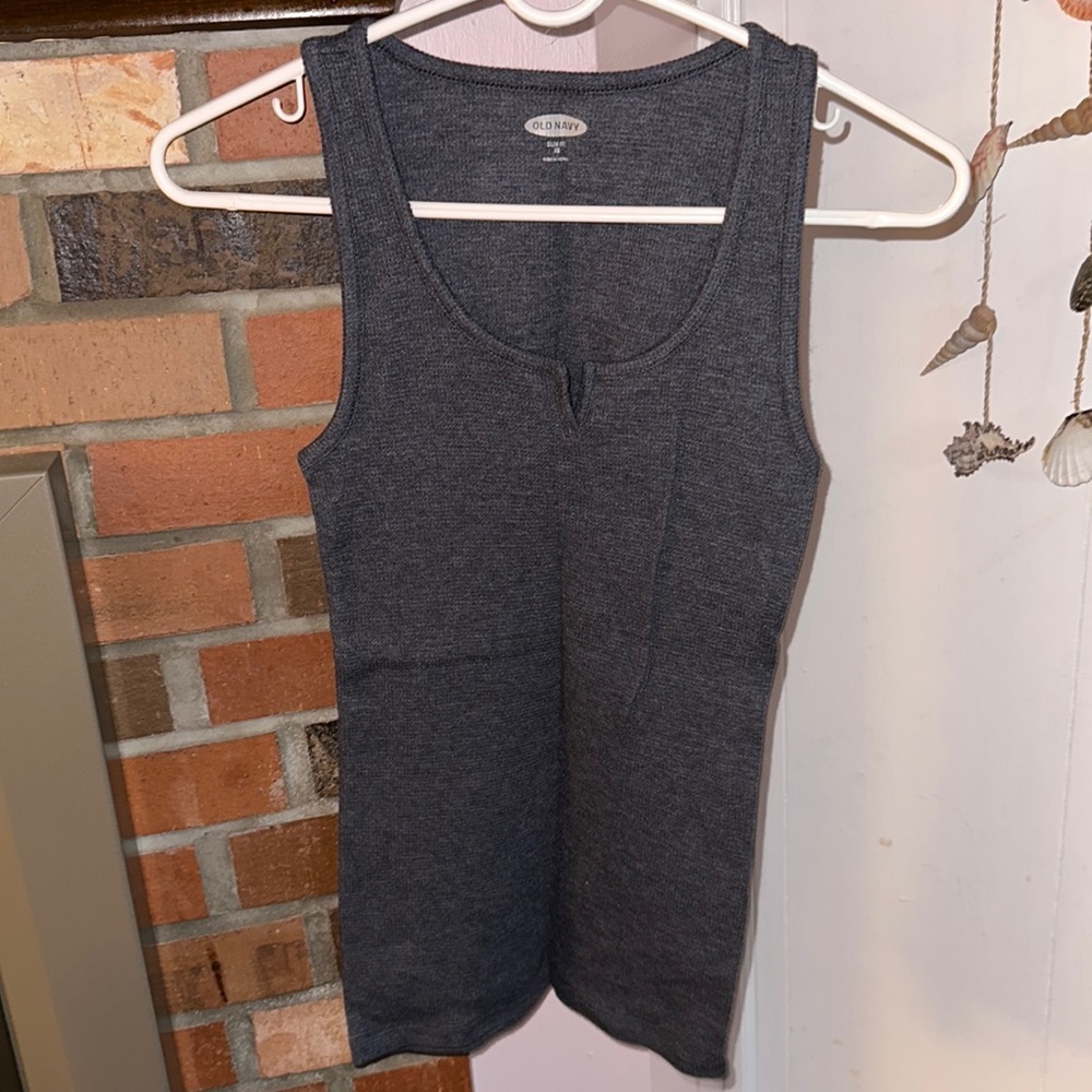 slim fit old navy tank
